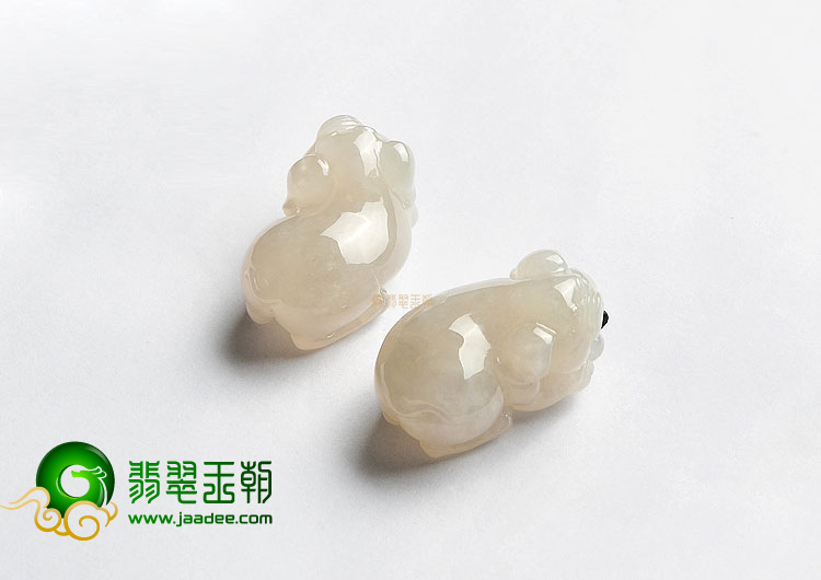 冰种淡黄翡财猪挂件(一对)