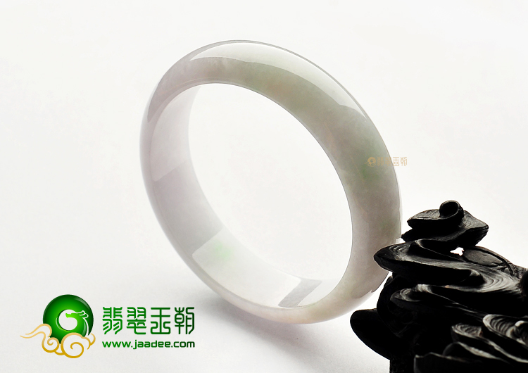 糯冰种淡春带彩手镯(55mm)