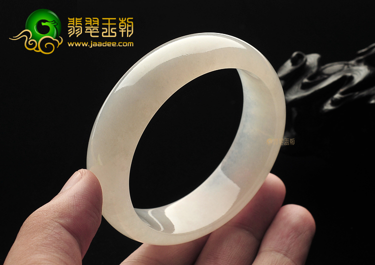 糯冰种白色手镯(57.8mm)