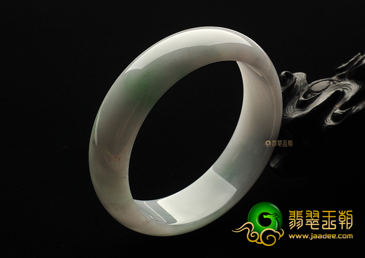 糯冰种淡春带彩手镯(61mm)