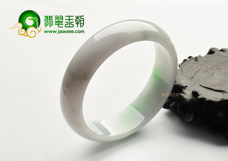 糯冰种春带彩手镯(59.1mm)