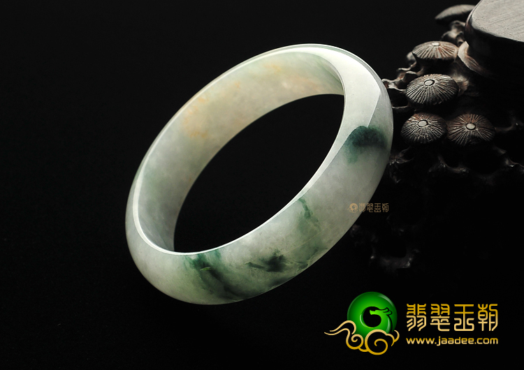 糯冰种飘花手镯(55.1mm)