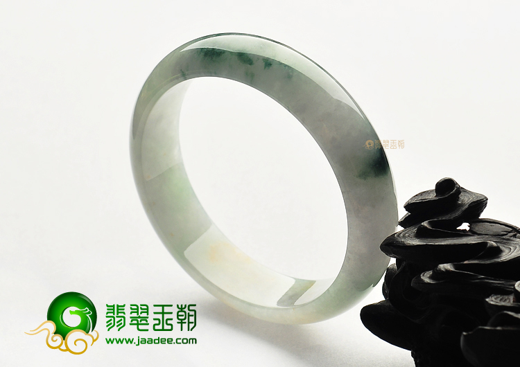 糯冰种飘花手镯(55.1mm)
