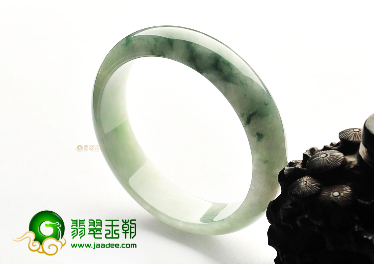 糯冰种飘花手镯(58.1mm)