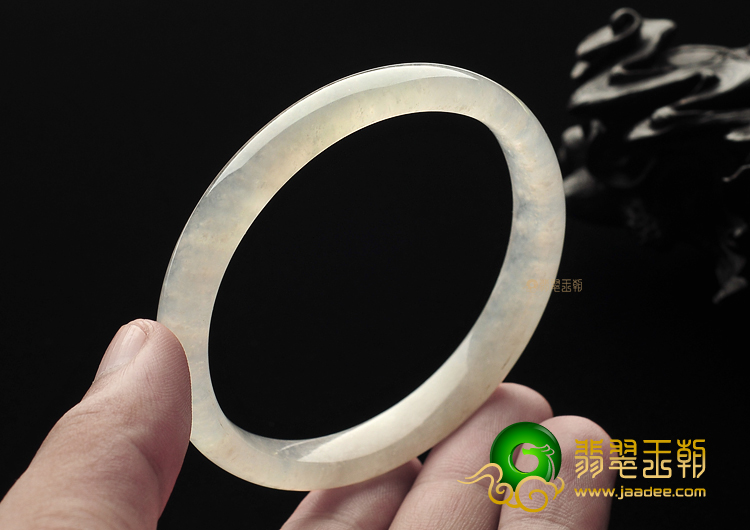 冰种晴水手镯(58.2mm)