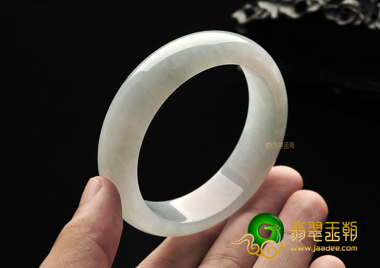 (超值推荐)冰种淡晴水手镯(56.9mm)