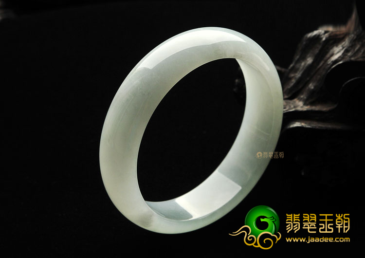 (超值推荐)冰种晴水手镯(59.5mm)