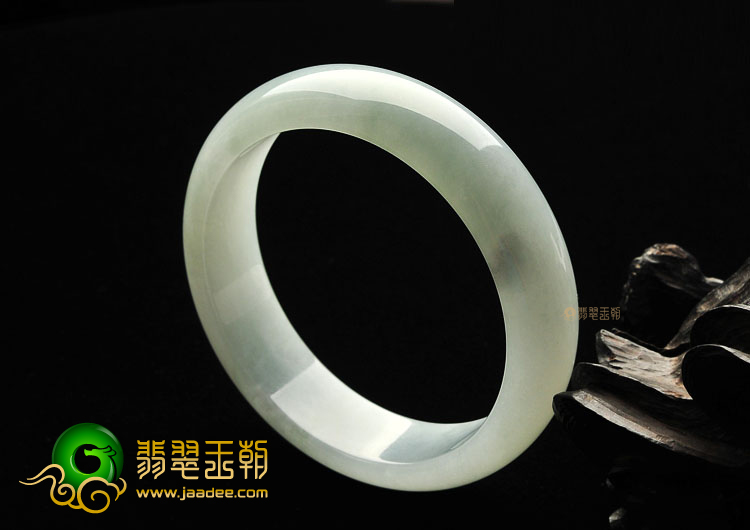 (超值推荐)冰种晴水手镯(59.5mm)