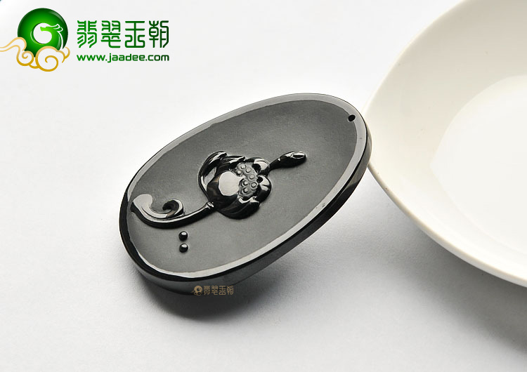 (超值推荐)冰种墨翠观音挂件
