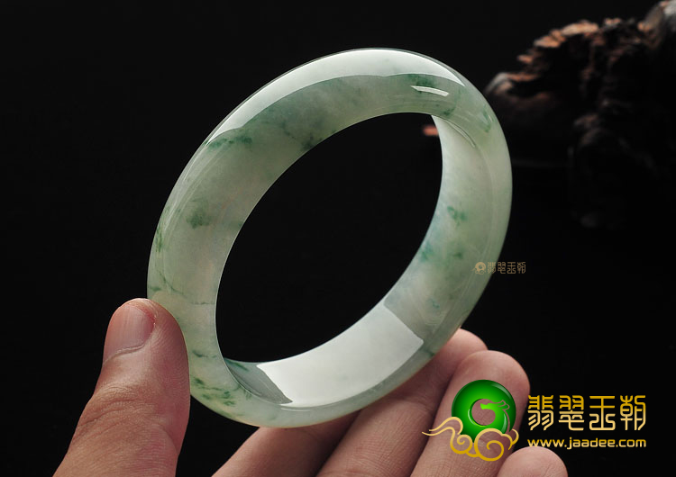 冰种飘花手镯(61.4mm)