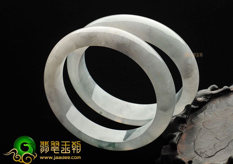 (超值推荐)冰种飘花手镯(59.1mm/58.9mm一起走)