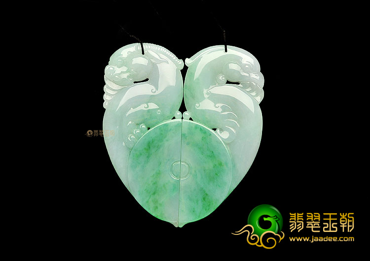 糯冰种飘翠龙凤牌挂件(一对)