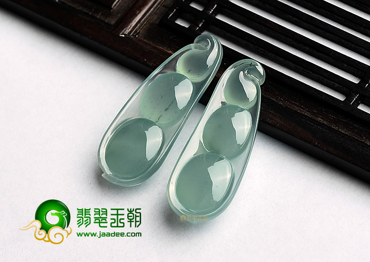 (超值推荐)冰种晴水四季豆挂件(一对)