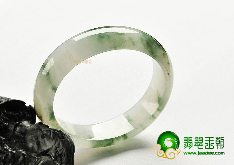 冰种飘花贵妃镯(56mm-48.9mm)