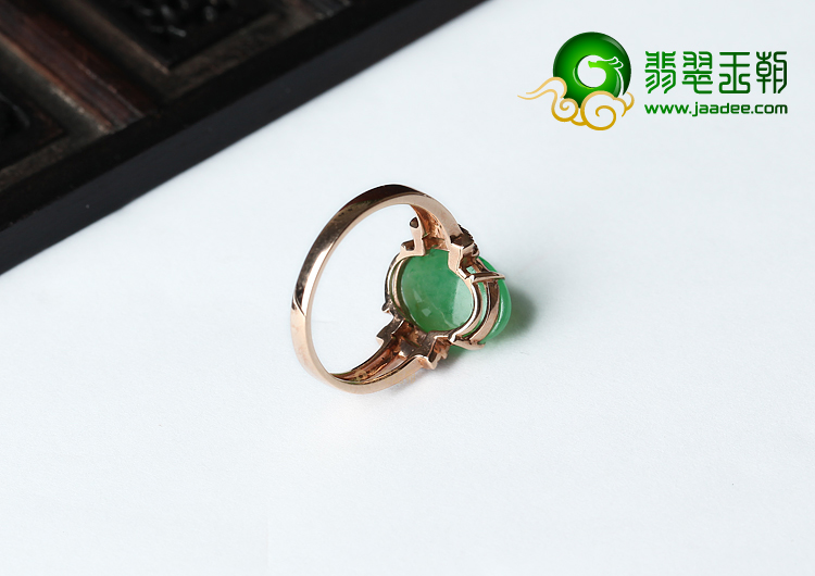 冰种绿晴水镶玫瑰金戒指