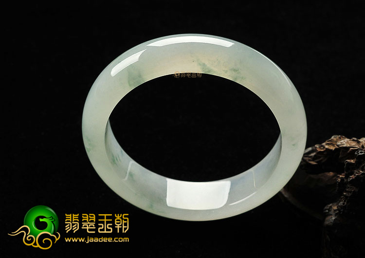 (超值推荐)冰种飘花手镯(57.6mm)