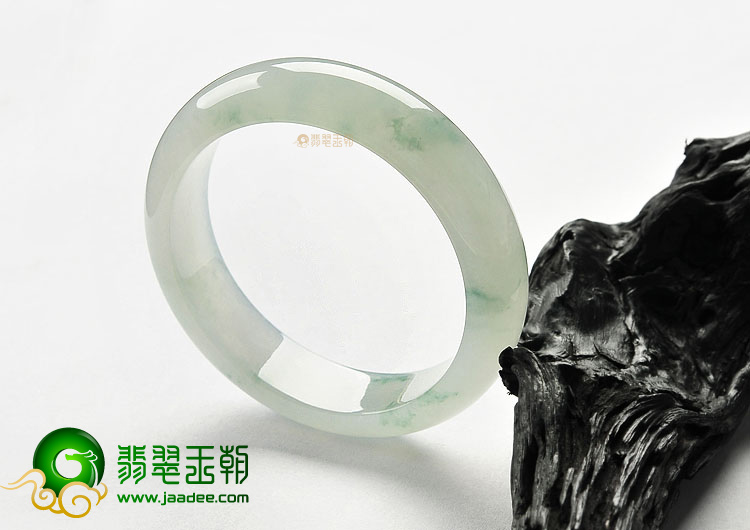 (超值推荐)冰种飘花手镯(57.6mm)