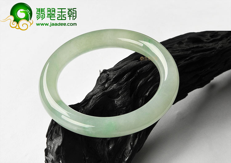 (超值推荐)冰种晴水圆条手镯(53mm)