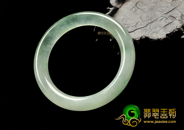 (超值推荐)冰种晴水圆条手镯(53mm)