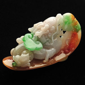 糯冰种三彩龙行如意挂件