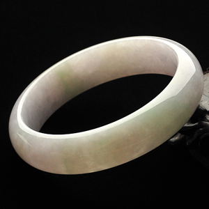 糯冰种淡春带彩手镯(58.1mm)