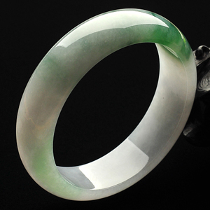 糯冰种飘花手镯(59mm)