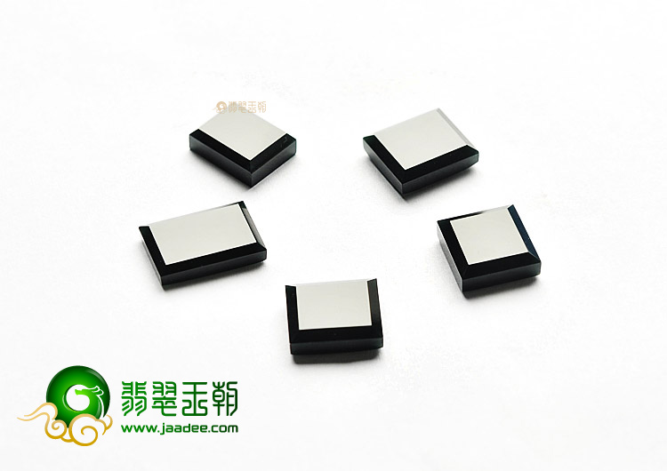 冰玻种墨翠戒面(单价)
