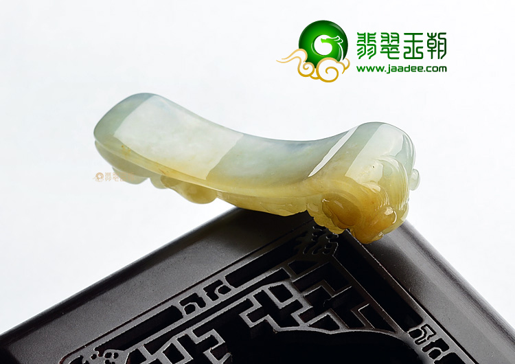 (超值推荐)糯冰种黄翡望子成龙挂件