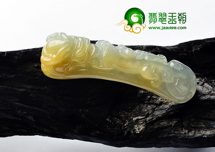 (超值推荐)糯冰种黄翡望子成龙挂件