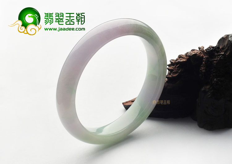 (超值推荐)糯冰种淡春带彩手镯(56.mm)