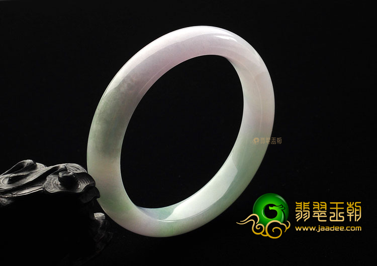 (超值推荐)糯冰种淡春带彩手镯(56.mm)