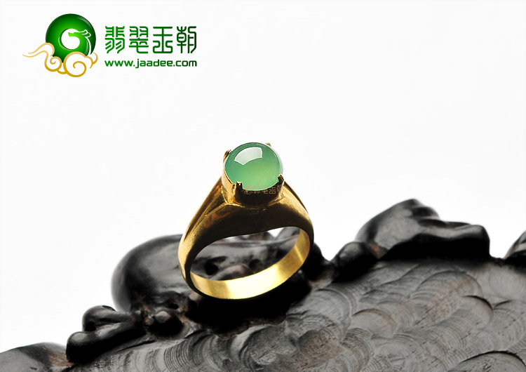 (超值推荐)冰种绿晴水戒面(一对)