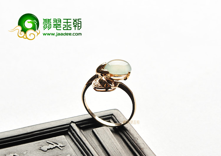 （成本清仓）冰种无色镶玫瑰金钻石戒指