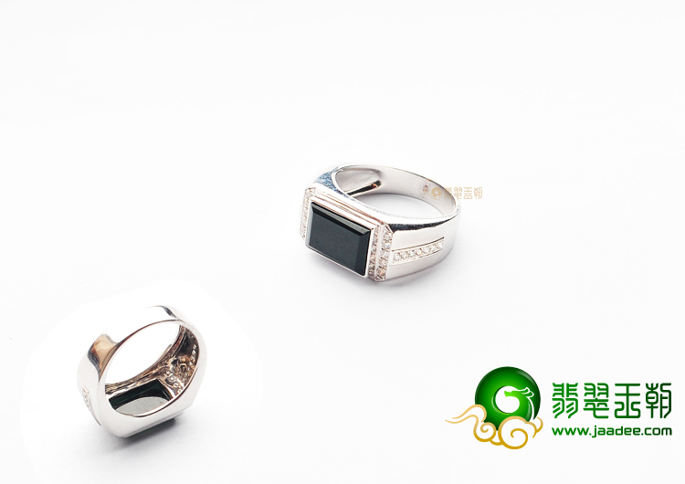 （一口价扫货）冰玻种墨翠镶白金钻石戒指（男戒）