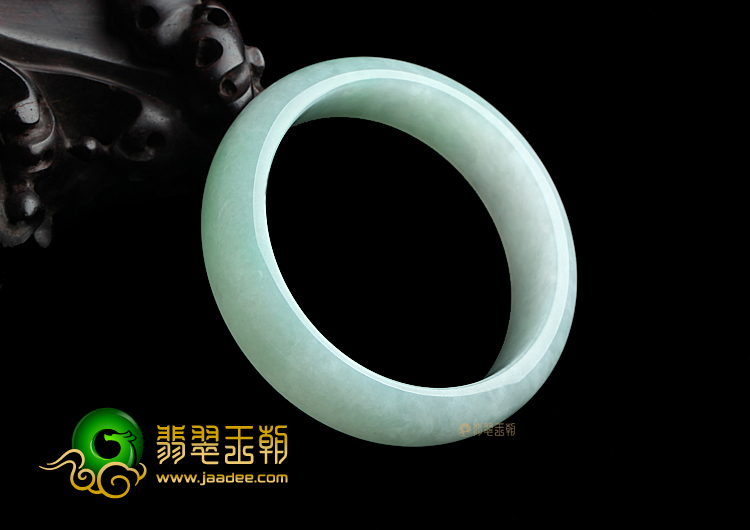 糯冰种晴水手镯(59.2mm)