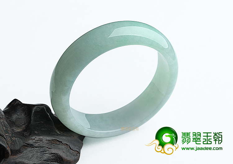 糯冰种晴水手镯(59.2mm)