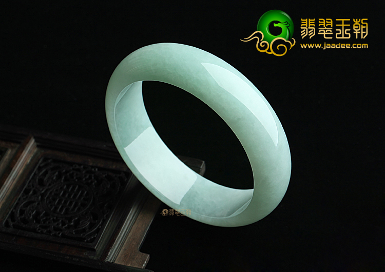 糯冰种晴水手镯(59.3mm)