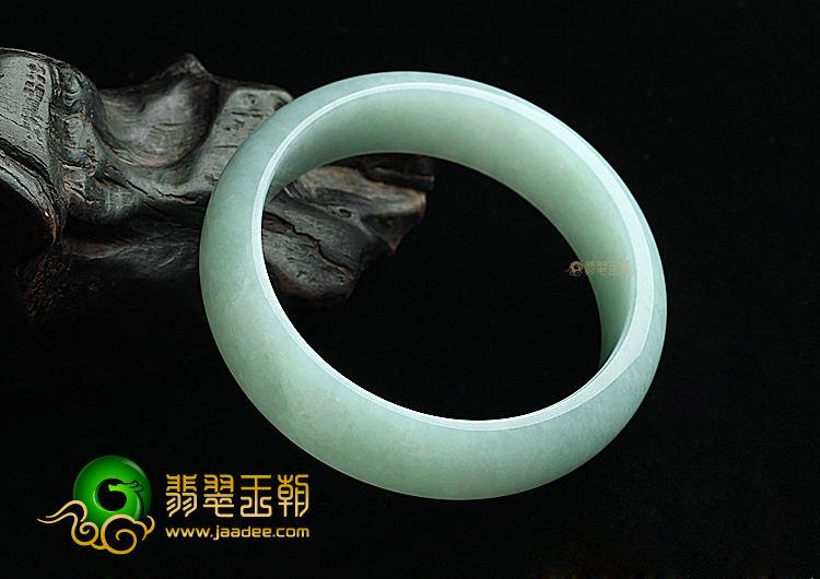 糯冰种晴水手镯(59.3mm)