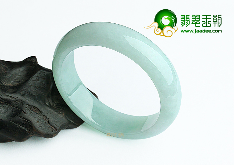 糯冰种晴水手镯(59.1mm)