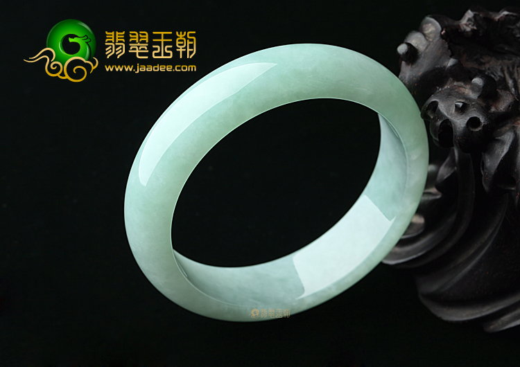 糯冰种晴水手镯(59.1mm)
