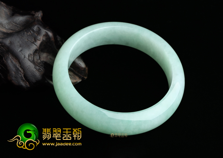 糯冰种晴水手镯(59.1mm)