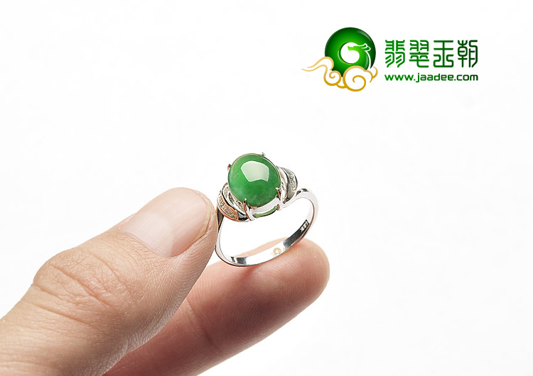 冰种蓝绿镶白金钻石戒指