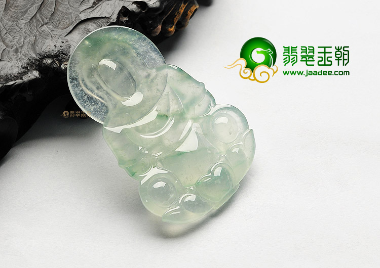 冰种晴水观音挂件