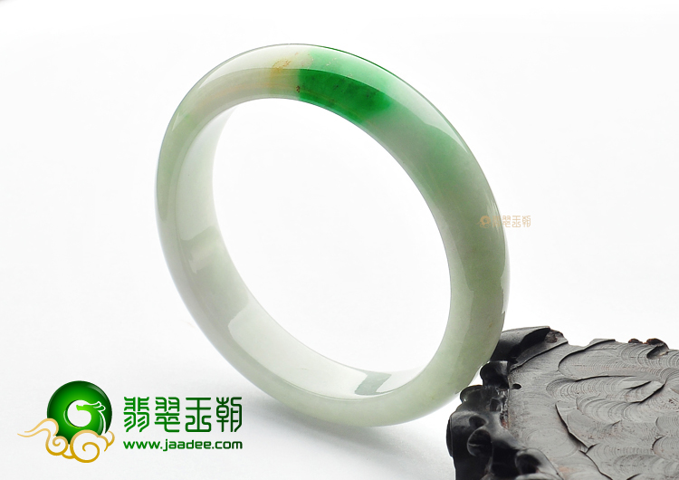 糯冰种飘翠手镯(56.1mm)