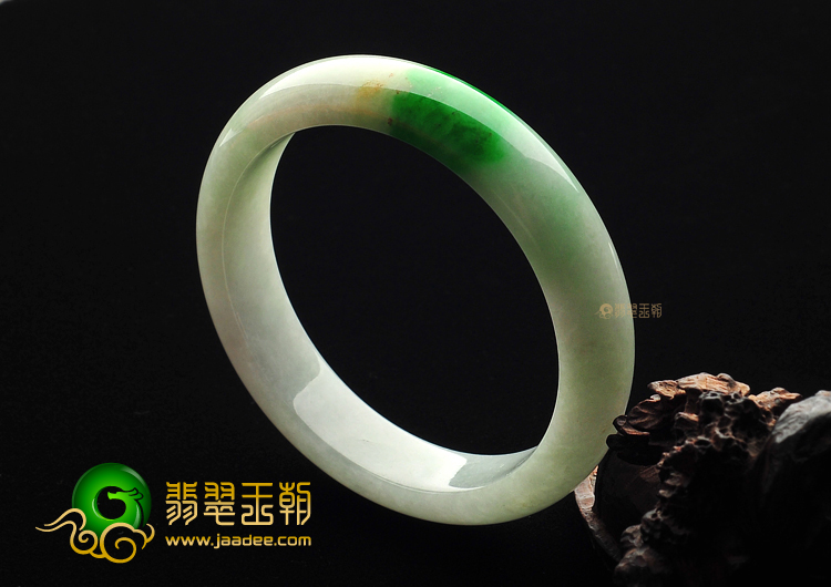 糯冰种飘翠手镯(56.1mm)
