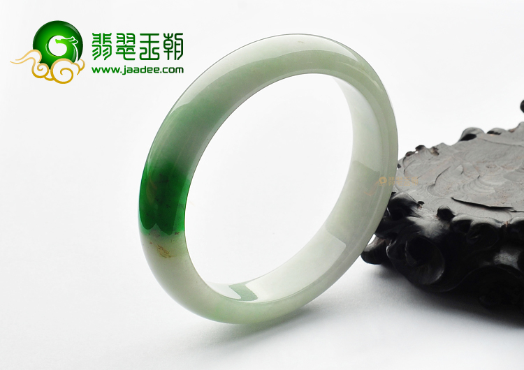 糯冰种飘翠手镯(56.1mm)