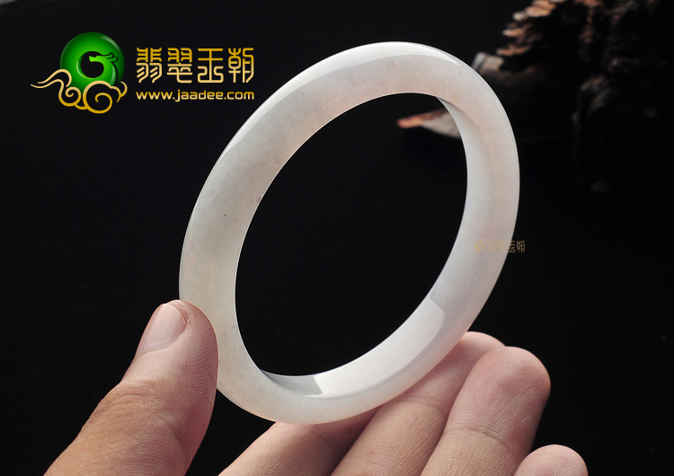 (超值推荐)冰种淡晴水手镯(58.1mm)