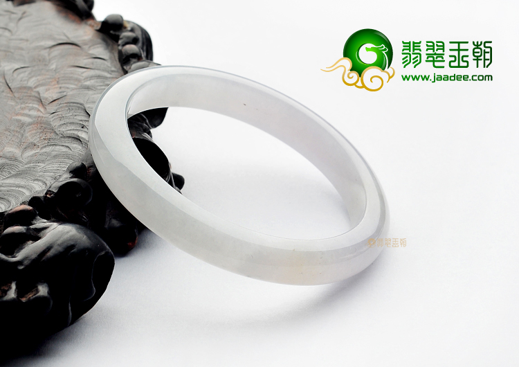 (超值推荐)冰种淡晴水手镯(58.3mm)