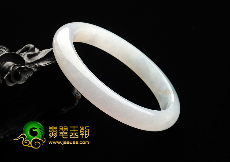 (超值推荐)冰种淡晴水手镯(58.3mm)