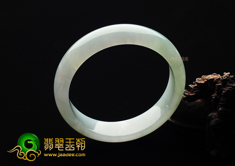 糯冰种晴水手镯(59.4mm)